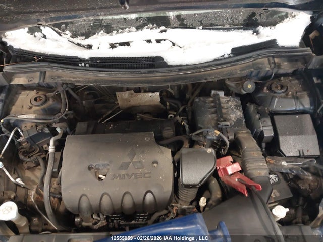 JA4AZ2A3XEZ602478 Mitsubishi Outlander Es