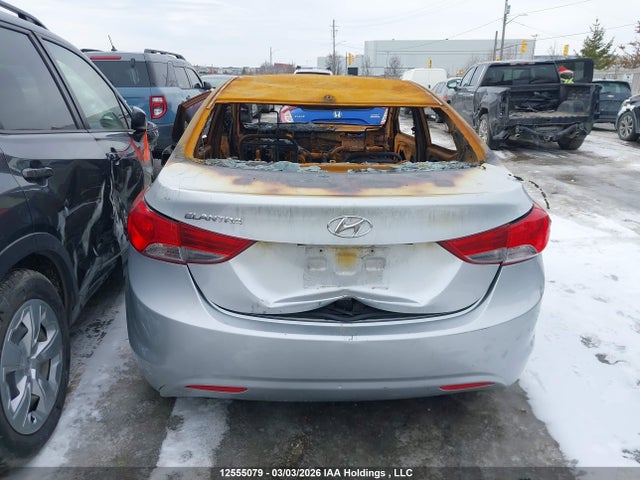 2013 Hyundai Elantra Gls/limited მანქანა იყიდება აუქციონზე, vin: 5NPDH4AE0DH259785, აუქციონის ნომერი: 12555079