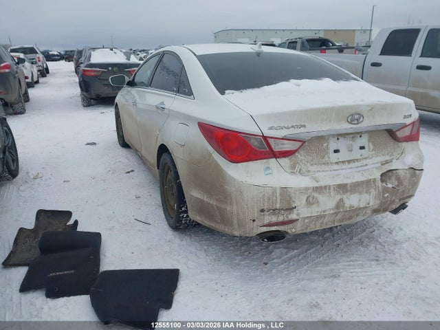 12555100 :رقم المزاد ، 5NPEC4AB5CH466390 vin ، 2012 Hyundai Sonata مزاد بيع