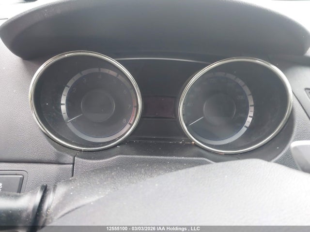 12555100 :رقم المزاد ، 5NPEC4AB5CH466390 vin ، 2012 Hyundai Sonata مزاد بيع