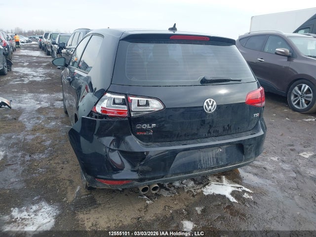 3VW817AU6FM042590 Volkswagen Golf 1.8 Tsi Trendline