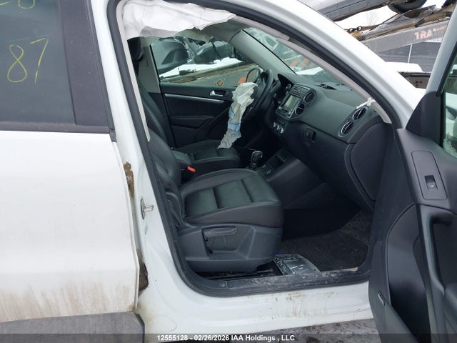 WVGJV7AX5FW518987 Volkswagen Tiguan Comfortline/highline/special Edition/trendline