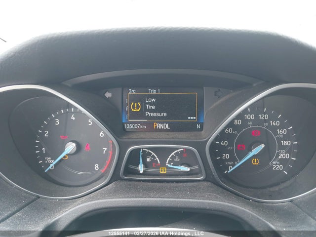 1FADP3K21GL400242 Ford FOCUS SE