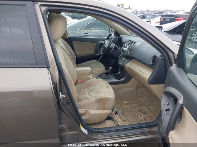 12555152 :رقم المزاد ، 2T3DF4DV6AW058687 vin ، 2010 Toyota Rav4 مزاد بيع