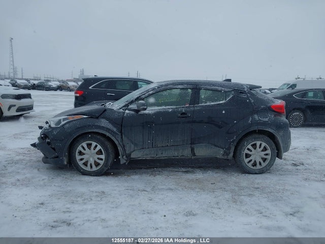 JTNKHMBX7K1058022 Toyota C-HR XLE