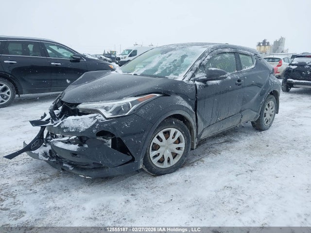 JTNKHMBX7K1058022 Toyota C-HR XLE
