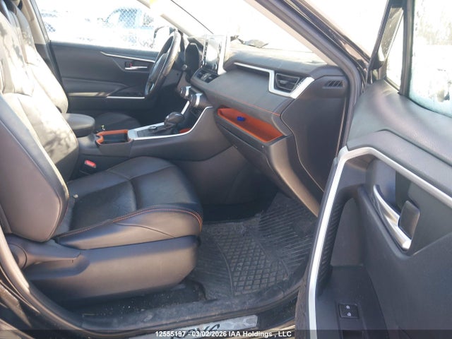 2T3J1RFV3KW055727 Toyota Rav4 Trail