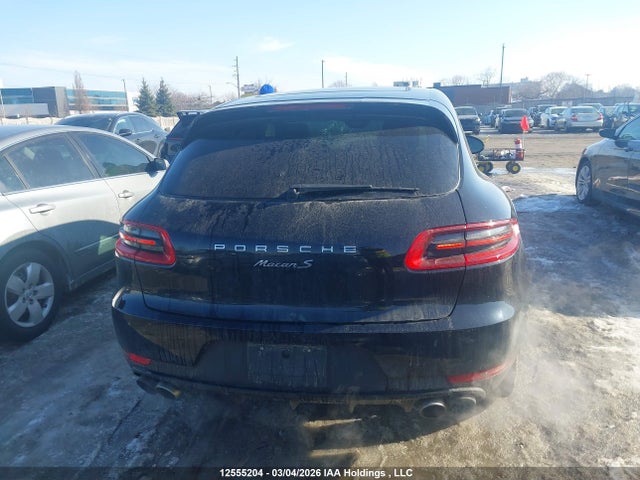 Porsche MACAN S 2015 WP1AB2A56FLB70244 Image 16