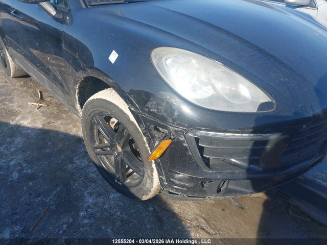 Porsche MACAN S 2015 WP1AB2A56FLB70244 Image 17