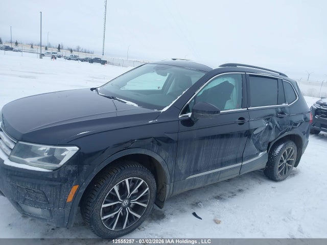 Продажа на аукционе авто 2020 Volkswagen Tiguan Se/sel, vin: 3VV2B7AX7LM023575, номер лота: 12555257