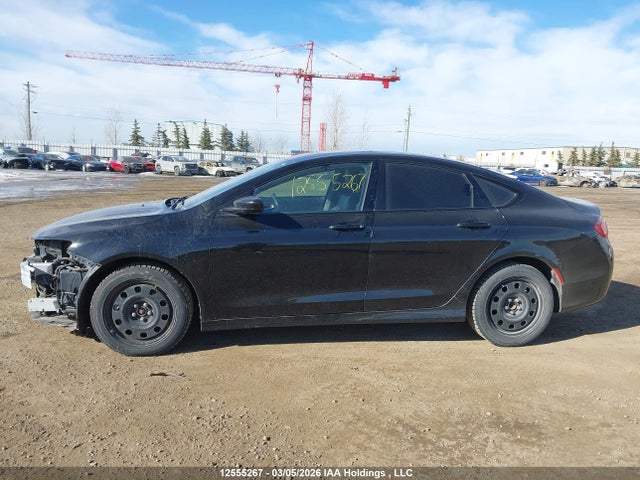 12555267 :رقم المزاد ، 1C3CCCBG2GN198064 vin ، 2016 Chrysler 200 S مزاد بيع