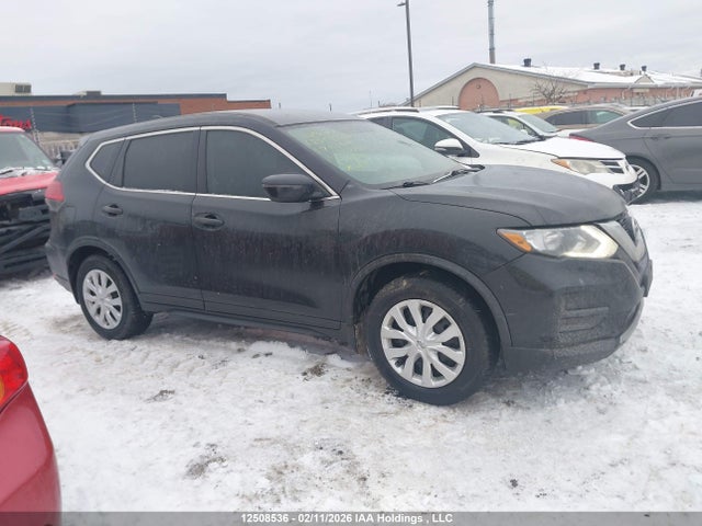 12508536 :رقم المزاد ، 5N1AT2MT6HC802764 vin ، 2017 Nissan Rogue S/sv مزاد بيع