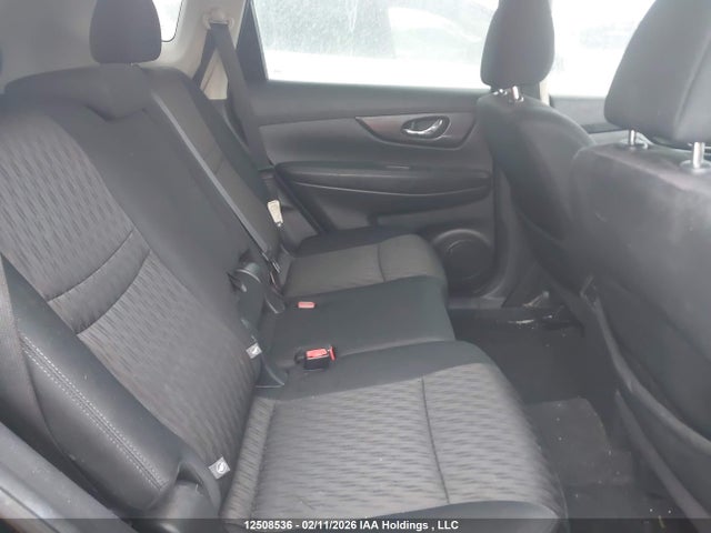 12508536 :رقم المزاد ، 5N1AT2MT6HC802764 vin ، 2017 Nissan Rogue S/sv مزاد بيع