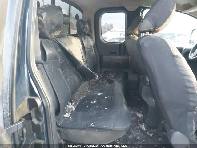 2011 Nissan Titan Sv მანქანა იყიდება აუქციონზე, vin: 1N6AA0CC9BN308570, აუქციონის ნომერი: 12525371