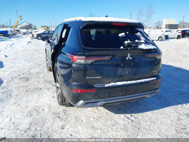 Mitsubishi OUTLANDER GT 2025 JA4J4WA81SZ616783 Image 3