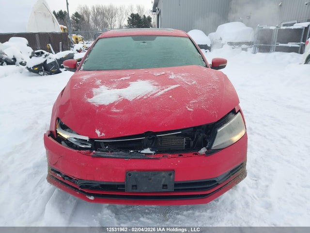3VWD07AJ8FM274258 Volkswagen Jetta 1.8 Tsi Comfortline/1.8 Tsi Trendline+