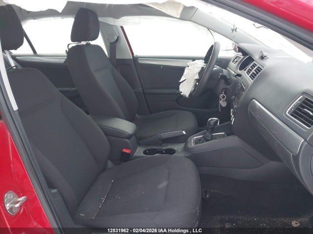 3VWD07AJ8FM274258 Volkswagen Jetta 1.8 Tsi Comfortline/1.8 Tsi Trendline+