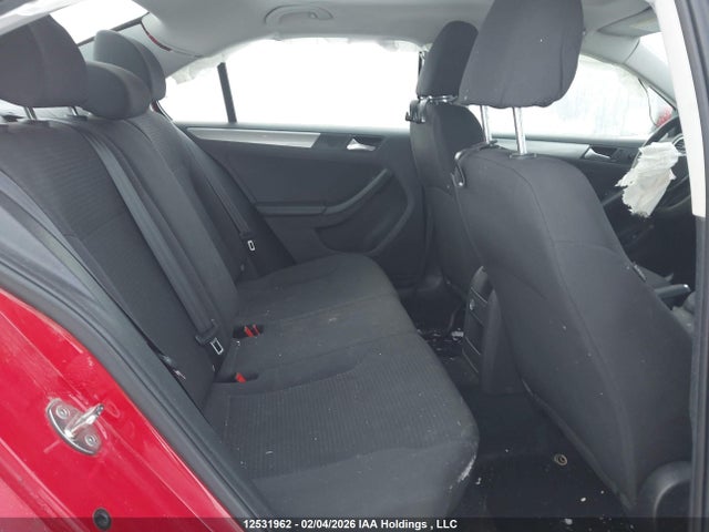 3VWD07AJ8FM274258 Volkswagen Jetta 1.8 Tsi Comfortline/1.8 Tsi Trendline+
