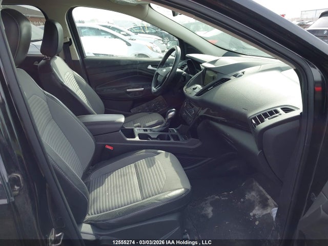 1FMCU9GD7KUA08313 Ford Escape