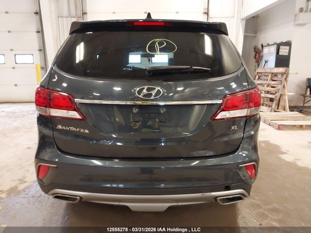 KM8SM4HF1HU236198 Hyundai Santa Fe Se