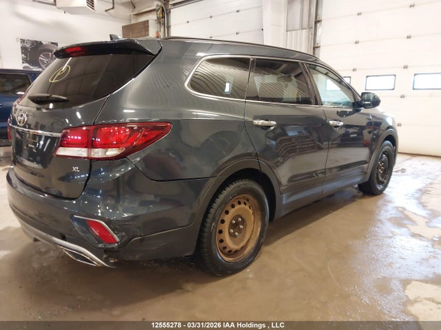 KM8SM4HF1HU236198 Hyundai Santa Fe Se