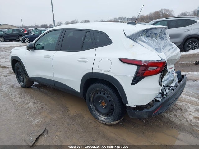 Chevrolet Trax 1rs 2025 KL77LGE22SC334277 Image 3