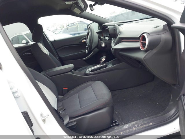 Chevrolet Trax 1rs 2025 KL77LGE22SC334277 Image 5