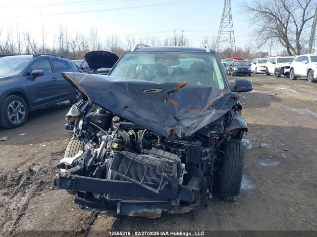 12555316 :رقم المزاد ، KMHRC8A3XRU306033 vin ، 2024 Hyundai Venue Sel/limited مزاد بيع