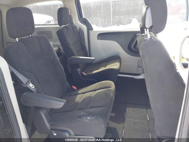 2C4RDGBGXGR107104 Dodge Grand Caravan Se