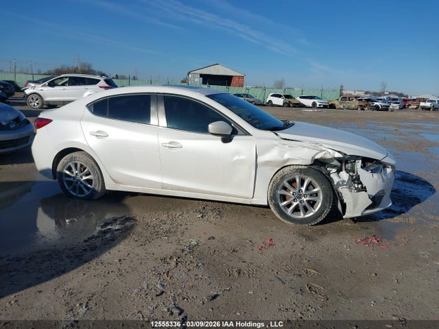 3MZBM1V74FM129385 Mazda 3 TOURING