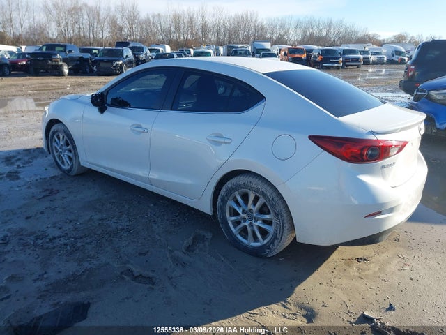 3MZBM1V74FM129385 Mazda 3 TOURING