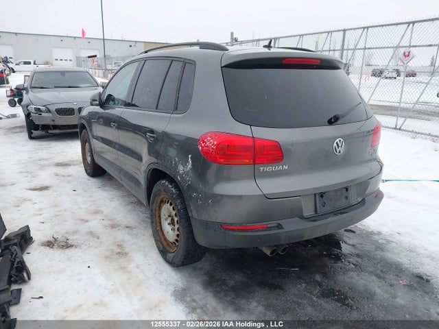 WVGJV3AX3EW528702 Volkswagen Tiguan S/se/sel/r-line