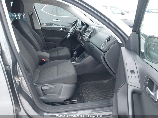 WVGJV3AX3EW528702 Volkswagen Tiguan S/se/sel/r-line