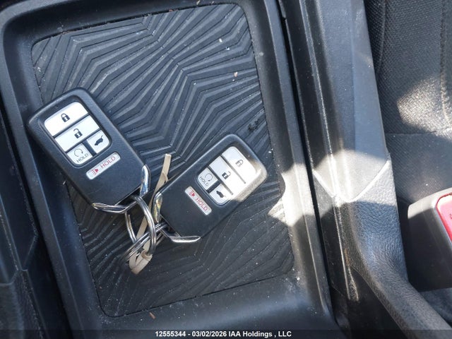 2HKRW2H52HH112427 Honda CR-V