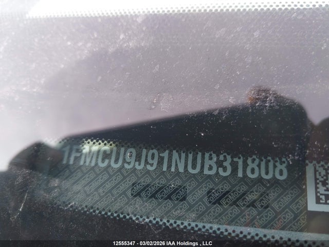 1FMCU9J91NUB31808 Ford Escape Titanium