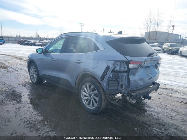 1FMCU9J91NUB31808 Ford Escape Titanium