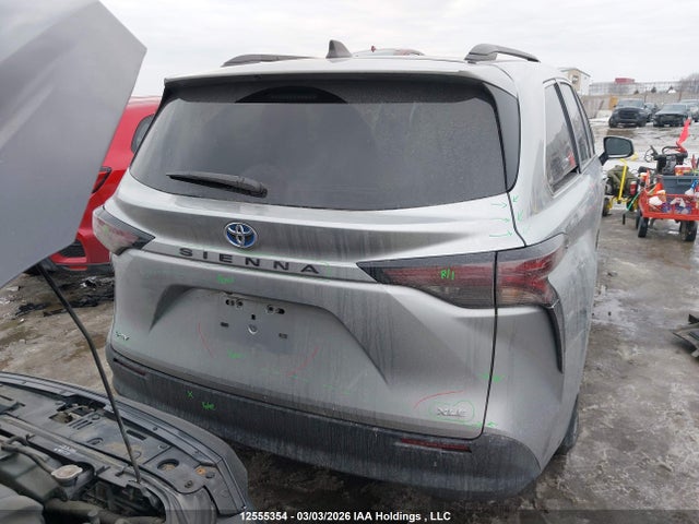 5TDGRKEC2SS281916 Toyota Sienna