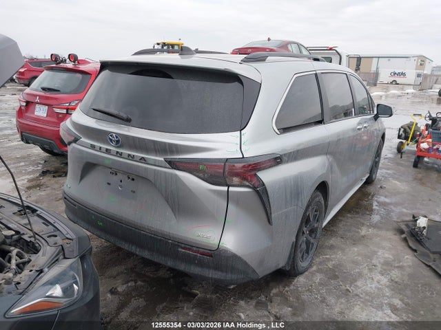 5TDGRKEC2SS281916 Toyota Sienna