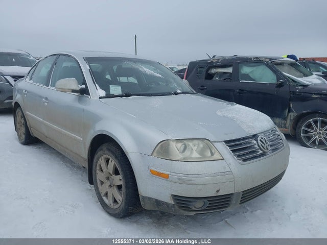 12555371 :رقم المزاد ، WVWAD63B05P055295 vin ، 2005 Volkswagen Passat Gls مزاد بيع