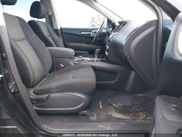 5N1DR2MM8HC900425 Nissan Pathfinder Platinum/s/sl/sv