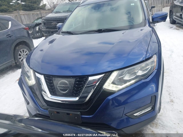 5N1AT2MV5HC810257 Nissan Rogue S/sl Platinum/sv