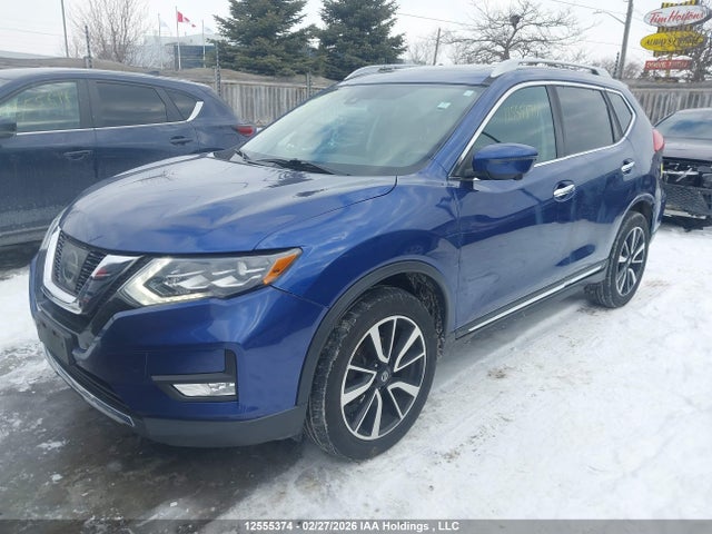 5N1AT2MV5HC810257 Nissan Rogue S/sl Platinum/sv