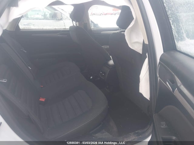 12555381 :رقم المزاد ، 3FA6P0HD9LR134156 vin ، 2020 Ford Fusion مزاد بيع