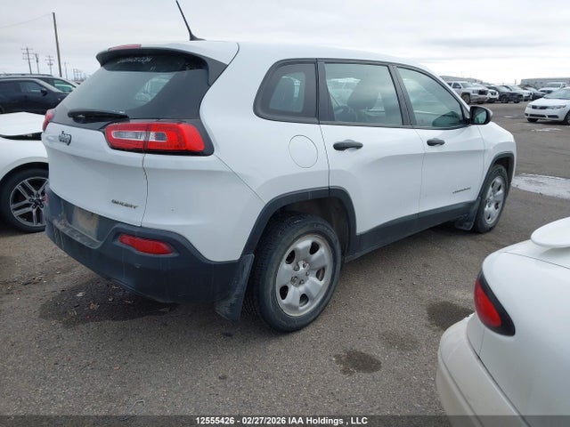 1C4PJLAB2HW640071 Jeep Cherokee Sport