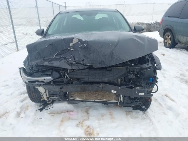 Продажа на аукционе авто 2024 Hyundai Elantra Preferred, vin: KMHLM4DG6RU738595, номер лота: 12555428