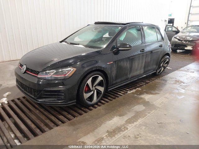 3VW5T7AU8KM010117 Volkswagen Golf GTI