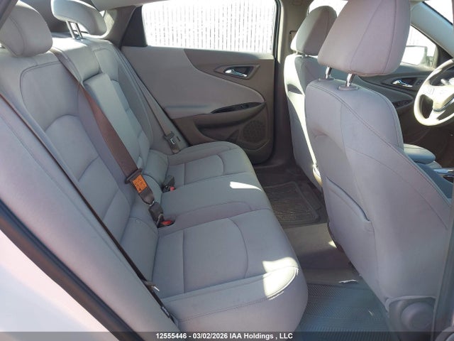 1G1ZD5ST6RF221928 Chevrolet Malibu