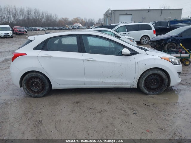 2013 Hyundai Elantra Gt Gls მანქანა იყიდება აუქციონზე, vin: KMHD35LE8DU138246, აუქციონის ნომერი: 12555474