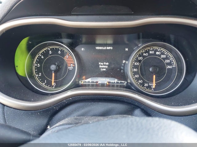 2017 Jeep Cherokee Limited მანქანა იყიდება აუქციონზე, vin: 1C4PJMDS6HW653925, აუქციონის ნომერი: 12555479