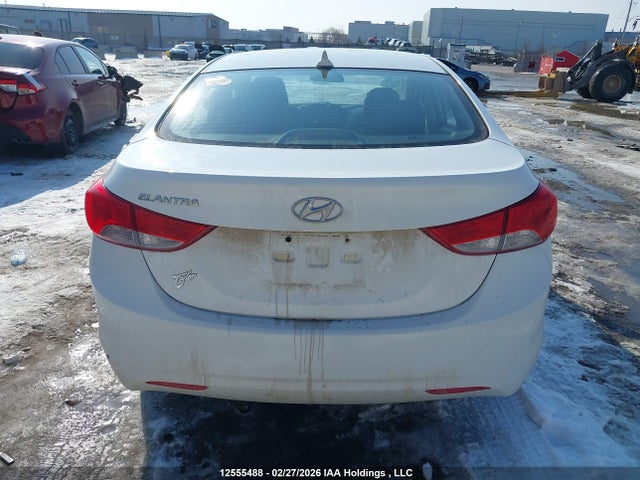 Продажа на аукционе авто 2013 Hyundai Elantra Gl, vin: 5NPDH4AE7DH153740, номер лота: 12555488